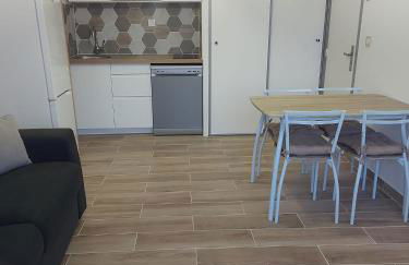 T2 4 pers, rénové en bord de plage , clim et parking classé 2 étoiles - Foto 4