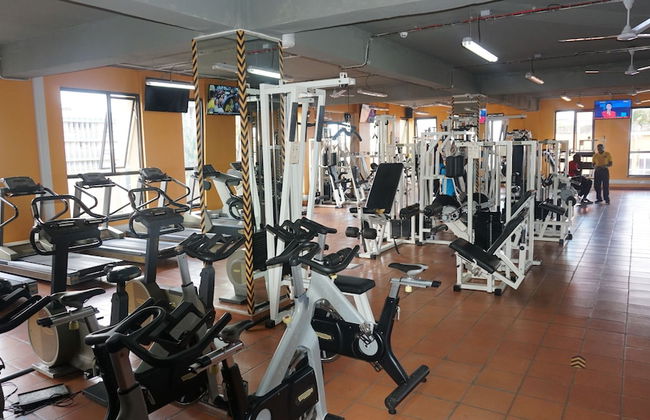 Boulevard Suites - Photo 26