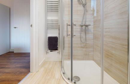 SRK Serviced Accommodation, 2 Bedroom Private Apartment, Business, Leisure, Contractors - Foto 30