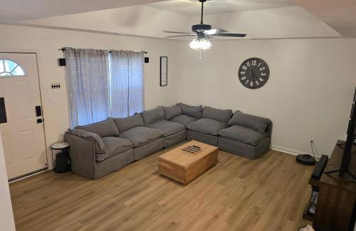 Stylish 3bd 2bath home - Foto 13