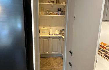 High spec 4 bed Victorian house - Foto 14