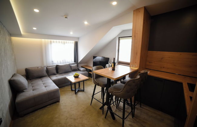 Lakeside Residence - Photo 14