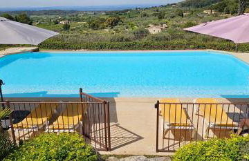 Gîte Paradizu, vue imprenable en Provence - Foto 16