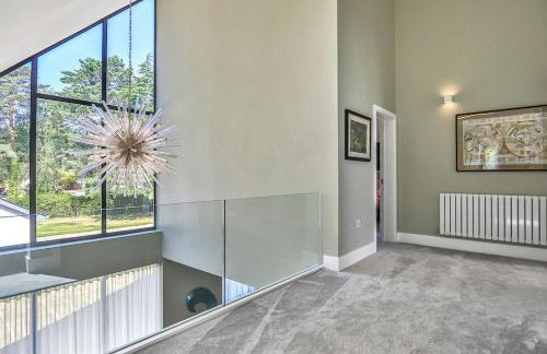 Avon House - modern family home - Photo 19