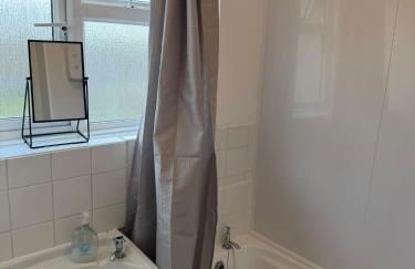 Cozy 3 Bedroom Flat near Essex Uni, WiFi and Free Parking - Foto 11