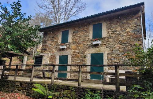 CHALÉ, Pedra, Isolada, Natureza, Rio - Ecoturismo - Foto 1