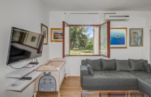 Meje seafront suite - Photo 6