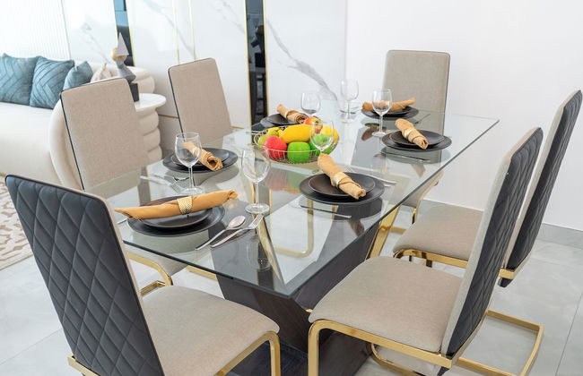 Vogue Elegance at Pearlz near Metro - Foto 52