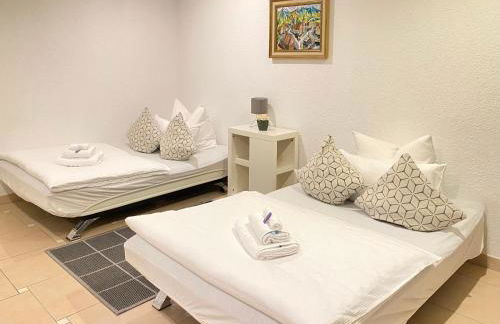 2 Zimmer Apartment, 70 qm, max 4 Pers, private Terasse, Parkplatz, Internet 250 MBit - Foto 2