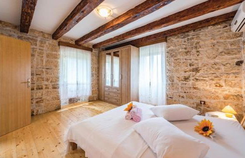 Lovely Home In Visnjan With Wifi - Foto 23