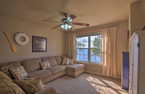 Lakefront Home with Shared Boat Ramp in Grove! - Foto 10