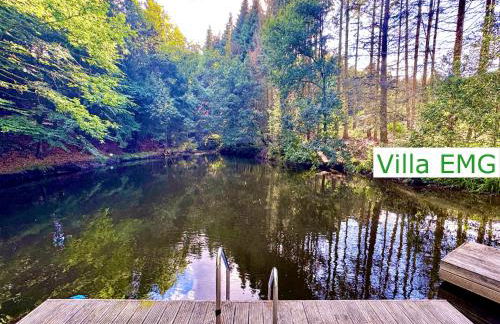 Villa EMG Ferienhaus in Alleinlage mit Privatsee Jacuzzi und Sauna für bis zu 22 Personen bei Osnabrück - Foto 78