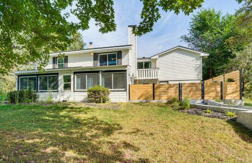 Cabin with Halstead Bay Access Hot Tub, Sauna, Dock - Foto 31