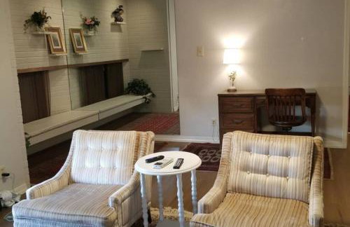 Charming Home In Quiet Grangeville Neighborhood - Foto 7