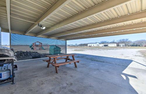 8 Mi to White Rock Lake Spacious Krum Home - Foto 31