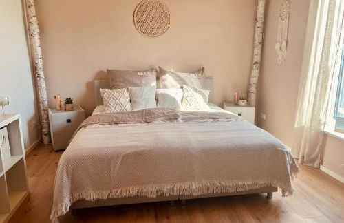 Exklusives Wohnen im Herzen Bayerns - Luxuriöses Haus mit Dachterrasse und Whirlpool, nahe Passau - Foto 47