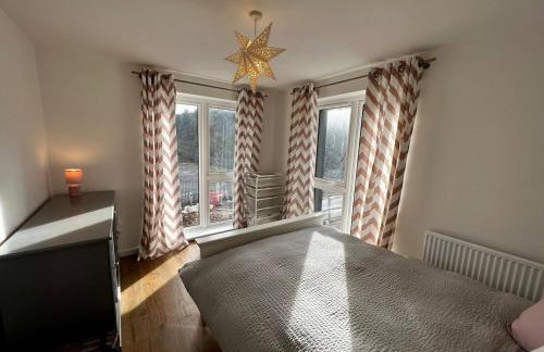 Two bedroom apartment in Barry-close to beach - Foto 11