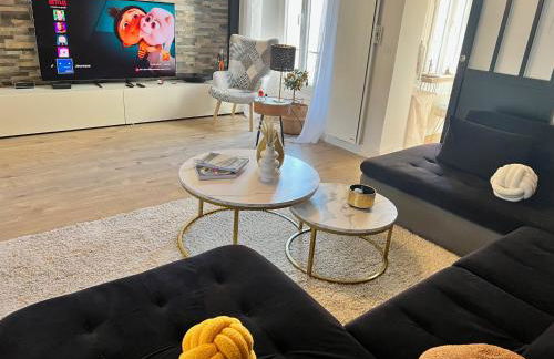 Le Royal Deluxe Fontainebleau Centre #Chateau #Insead - Foto 16