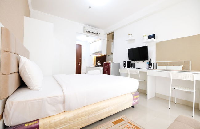 Studio Signature Park Grande Apartment Near Mt Haryono - Photo 6