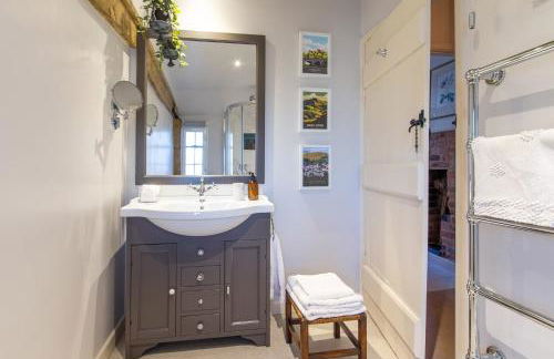 Charlie's Cottage - Photo 12