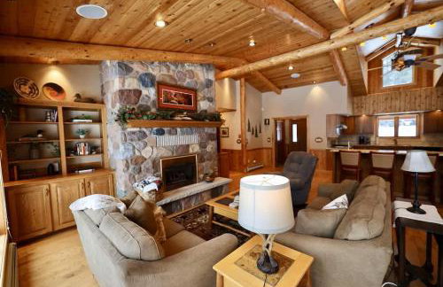 Big Arbor Pines Family friendly - Photo 28