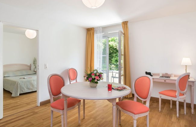 Home Médicis Les Petites Roches - Photo 5