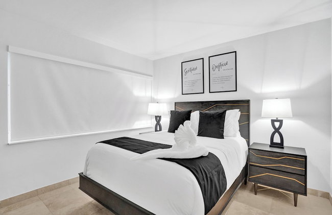 RA Suites by DesignedVR - Photo 43
