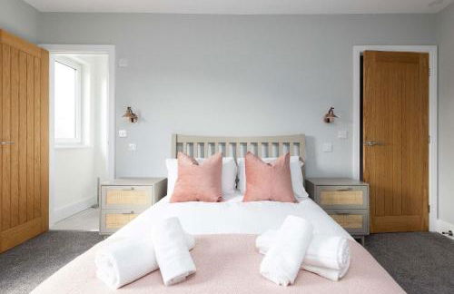 Modern 5-Bedroom Retreat Nr Coast - Foto 5