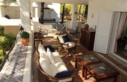 Apartment in El Presidente Beach Side New Golden Mile - Photo 26