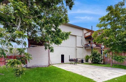 Bacliff Family Getaway with Game Room and Private Pool - Foto 23