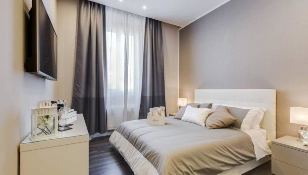 Hanky Suite - Photo 2