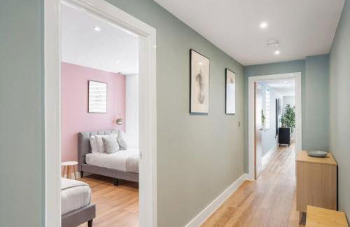 Modern Apartment with Parking nr Seafront - Foto 13