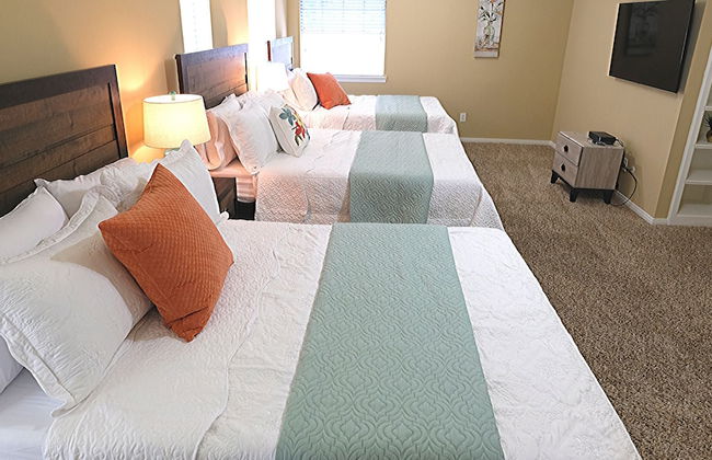 6Bdrm 3.5Bath 14Beds - 2 Story Houston - Foto 7