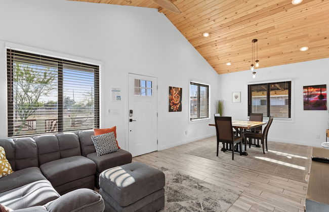 Cottage with BBQ & Hot Tub - Foto 27