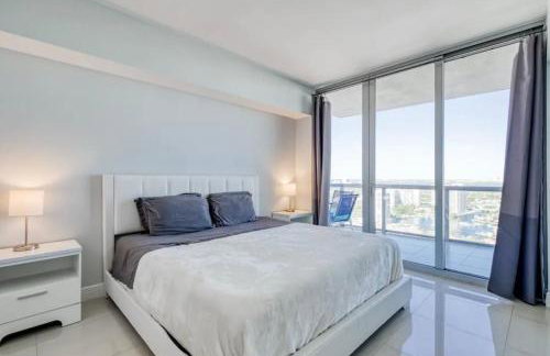 Stunning Penthouse Suite Waterfront 2BD 2BA - Foto 16