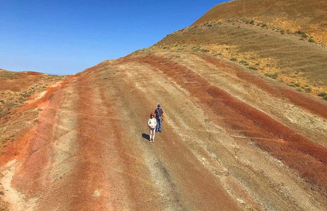 Balade privée en 4x4 au monastère David Gareja et dans les montagnes de l’Arc en ciel - Photo 6