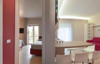 Crystal & Esmeralda Apartment Suites Sorrento - Photo 23