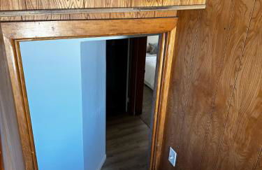 Mid-Century Modern 4BR WIF SmrtTV Coffee Patio - Photo 24