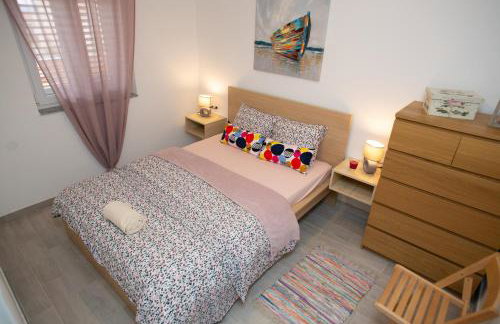 Apartman Matej with pool Povljana - Foto 13