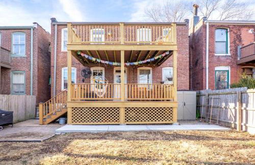 Classic Soulard 4BR Private Yard ABODEbucks - Foto 42