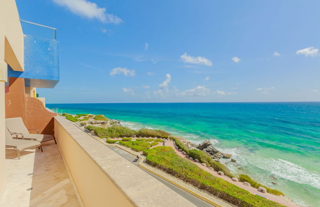 Isla 33 - 3 Bedroom Villa 2403/13 - Photo 1