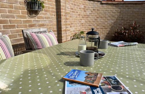 Tranquil 2-Bed Bungalow Near to Southwold - Photo 18