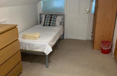 Penny Lein Apartments - Photo 8