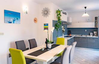 Apartments Lores - Photo 61