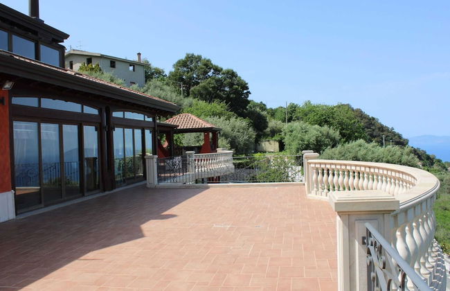 Divine Holiday Home in Giosa Marea with Sauna & Hot Tub - Foto 71