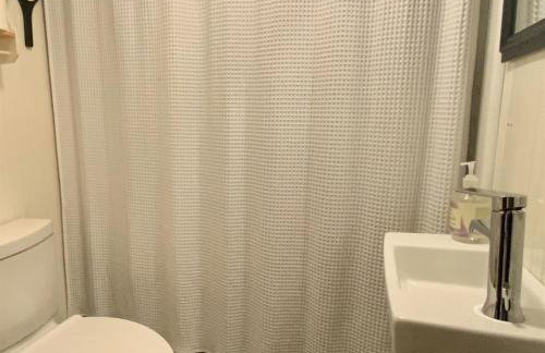 Barney's Retreat- Rustic cabin on the river! - Foto 10