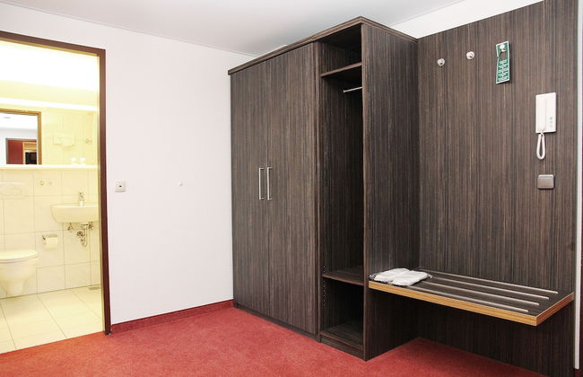 Hotel Gästehaus Forum am Westkreuz - Foto 34