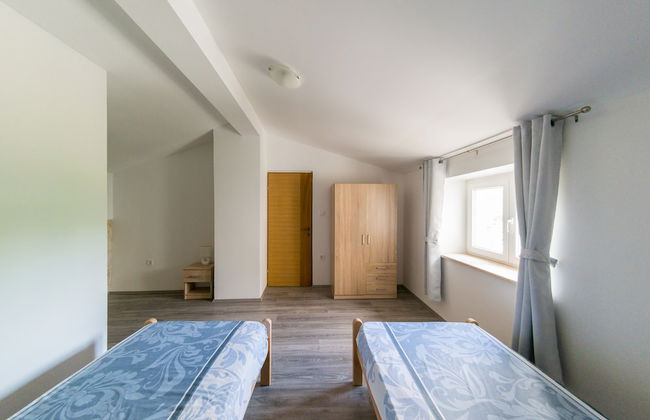 Stone house Furlani with a lovely garden - Foto 7