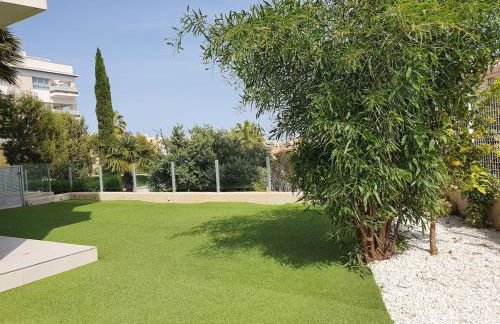 Quiet modern apartment with a large sunny garden! - Foto 17