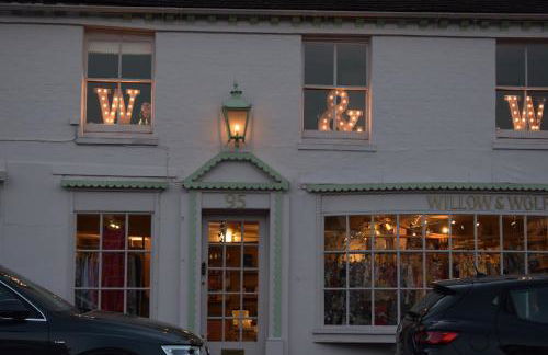 Relax with the whole family at the cosy cottage - Business rates available please enquire - Foto 31